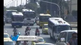 BUSES VIEJOS SALEN DE LAS VIAS DE CALI