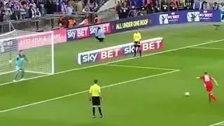 Best goal keeper of all time , amazing skills , karate Goalkeeper 😱😱😱