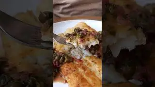 Рыба с соусом из каперсов 🐟 | Fish with caper sauce #shorts