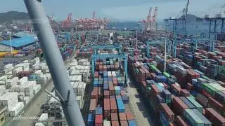 Busan port &ndash; Very massive and very impressive!!