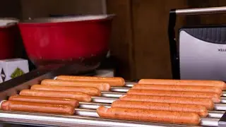 How to clean a Hot Dog Roller &ndash; Save Time with Simple Tips!