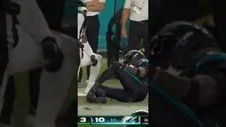 Tyreek Hill Leg Injury Warning Graphic