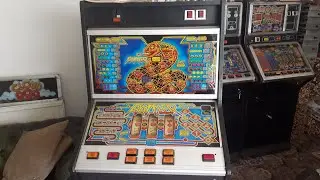 Bell-Fruit Manufacturing Rattler fruit machine (from 1984)