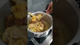 Chicken curry with roti#shorts #viral#trending#food #business 