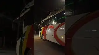 NPM  V56 eksekutif class masuk terminal pondok pinang malam hari