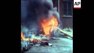 SYND 21-5-74 BELFAST ON THE SEVENTH DAY OF THE STRIKE CALLED BY THE ULSTER WORKERS COUNCIL