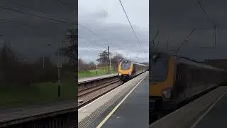 220 029 + 221 120 at Wallyford (28/02/24)