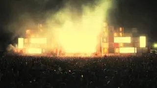 GlobalGathering UK 2011. Pendulum Main Stage sit down