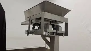 E313690 - MasiPack Packaging Machine Manufacturer Stainless Steel Vibratory Feeder