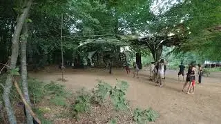 Jidder playing 