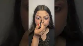 Bindi hack with eyeliner #beautytiips #makeup #shortvideos #beautyinspiration #makeupproducts