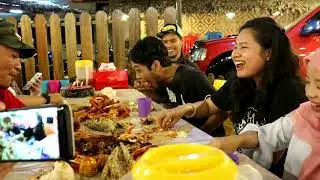 Birthday Celebration and Shell Out Session in Hj Abu Food Court