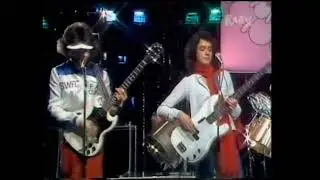 Sherbet- &ldquo;Howzat&rdquo; (Live tv Australian music performance from 1976.) (Read description for more info)