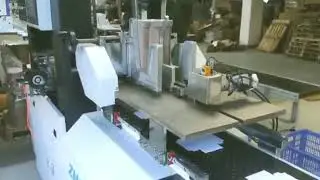 Fully automatic rigid box forming machine without corner pasting