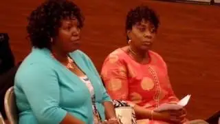 Dr Charles gives a challenging speech to  Kenyan immigrants