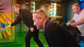 Bowled Over At The Stage - David Galman | Sofa Broker #26