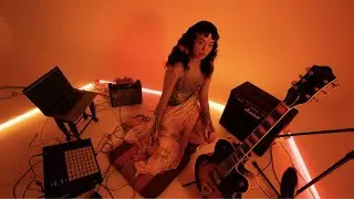 Pyra - plastic world (acoustic live)