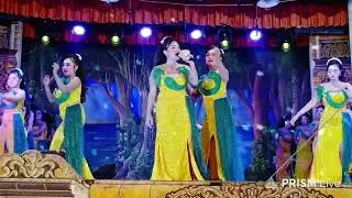 Sejuta Luka:, VOC , Hesty Meyes Emban Agung Budoyo Menger Menger