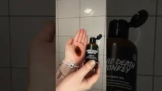 LUSH SONIC DEATH MONKEY: Let&rsquo;s give this retro/discontinued product a try! #lush #retro