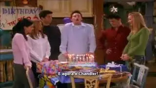 Friends - Anivers&aacute;rio de 30 anos do Joey -  Why God, why?