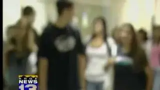 Survey: 1 in 6 teens received 'sexts'