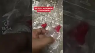 mini ketchup dispenser