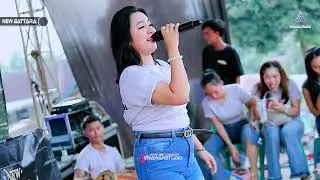 KOPLO DUSTA VOC : JUNOT BARBIE || NEW BATTARA - LIVE GURADOG