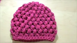 Πλεκτό σκουφάκι με πλέξη κουκουτσάκι (puff stitch) με βελονάκι
