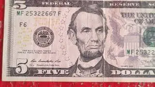 #the United States of America $5 note Abraham Lincoln note federal reserve note series 2013