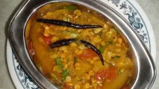 Yellow Squash Curry (Dudhi chana shak) Video Recipe by Bhavna
