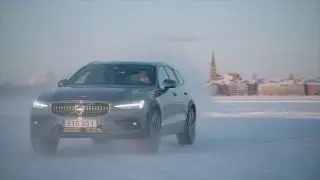 The 2020 Volvo V60 Cross Country On An Ice Track