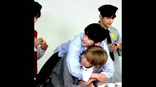 here are real soulmates! Minsung Tension 🔥