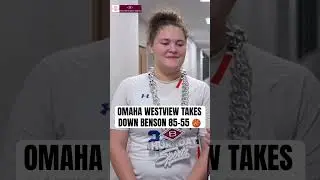 Удачная игра Калин Бэйли помогла команде Omaha Benson нанести первое поражение команде Omaha West...