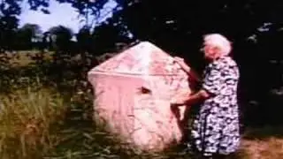 Jeanne Calmant is 114 in clip from Vincent and Me