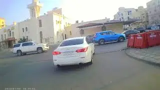 | Chance Daily Scooter Ride | Work to Home | Crowded traffic
