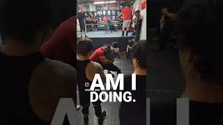 Slice Boogie demonstrating how to sell the Arm Wringer