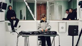 cypher music session 04 w/amsl (ambient, electro, funk, folklore) at swimmingpool