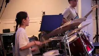 Liv Thai performs 
