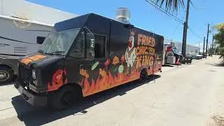 Fried Chicken King &ndash; 18-ft turnkey mobile kitchen by Smart Food Truck Manufacturer