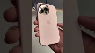 pink silicone IPhone 12 case with magsafe battery💞💕