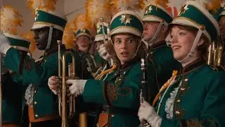 Tammy Thompson sings the national anthem | Stranger Things S04 Ep01