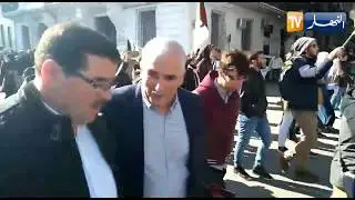 هكذا إفتتح المترشح للرئاسيات 