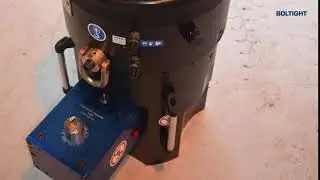 Boltight deliver hydraulic tensioning tool for nuclear reactor pressure vessel