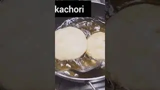 #Raj kachori ##indian  street food # Chaat Lovers # Crispy and Space # Chola Caat # Food Reel #