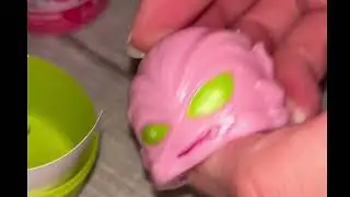 Opening Mashems Toys!!! Emoji Disney, Barbie, and Teenage Mutant Ninja Turtles!!!! Toy Review!😁