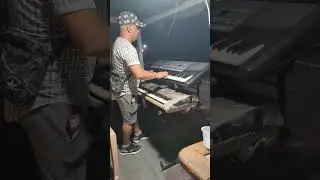 الشاب سمير شاطئ الزمرد جيجل لاتنسو الاشتراك فلقناة ليصلكم كل جديد 