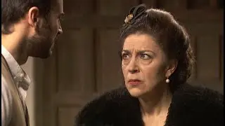 Francisca sorprende a Saúl y Julieta en la intimidad