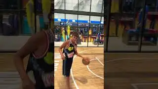 NBA store Abu Dhabi, campo da basket dentro il negozio, pazzesco!!!