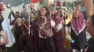 Surprise Keluarga Bu bos utk Ka Mbi