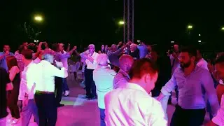 ΤΟ ΓΛΕΝΤΙ.....ΑΡΧΙΖΕΙ.  ΓΑΜΟΣ ΣΤΟ ΜΕΣΟΒΟΥΝΟ.